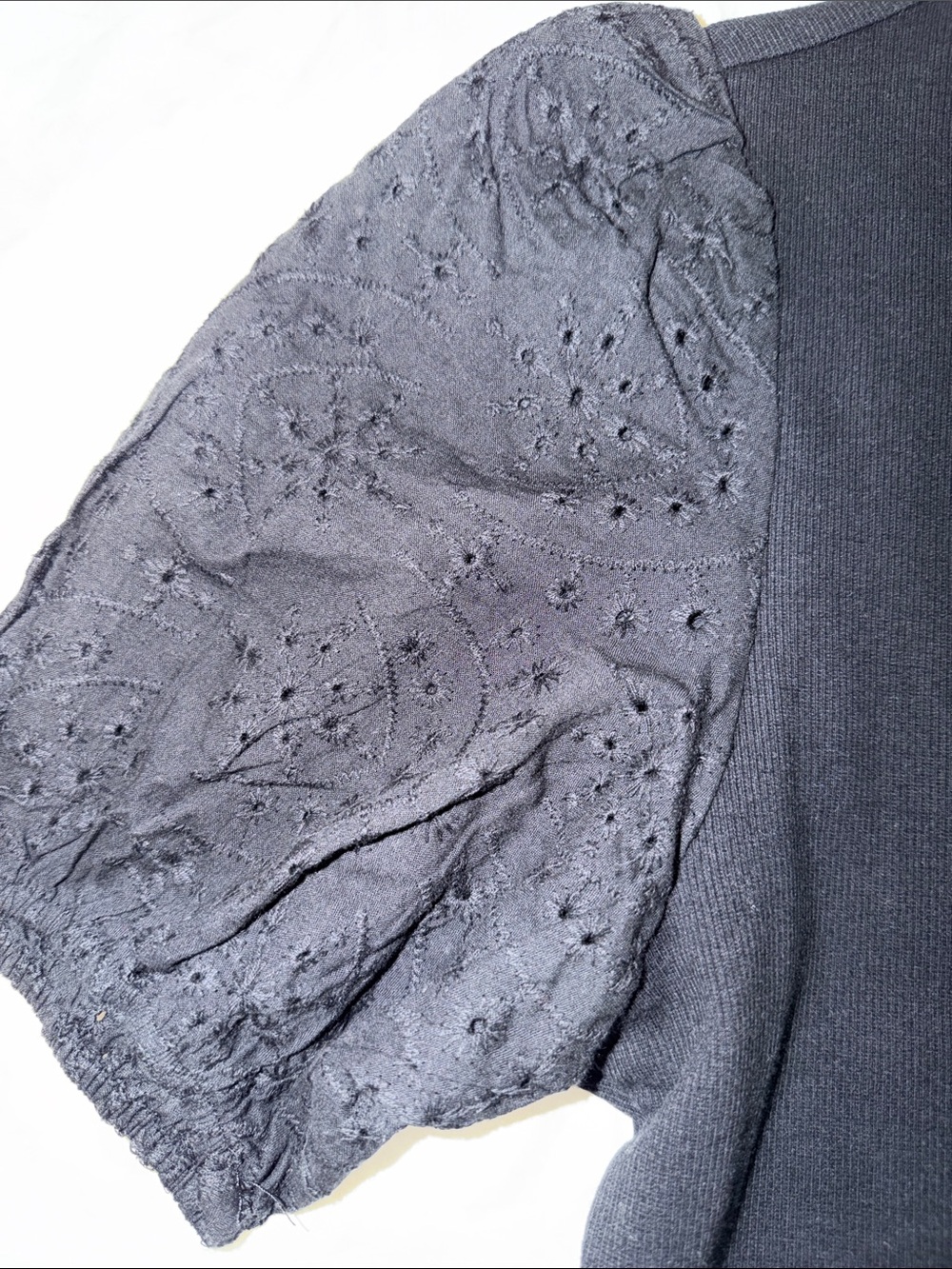 Anthropologie Dolan Black Eyelet Puff Sleeve V-Notch Knit Top - Picture 2 of 3